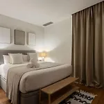 New Charming & Cozy Gem Central Location