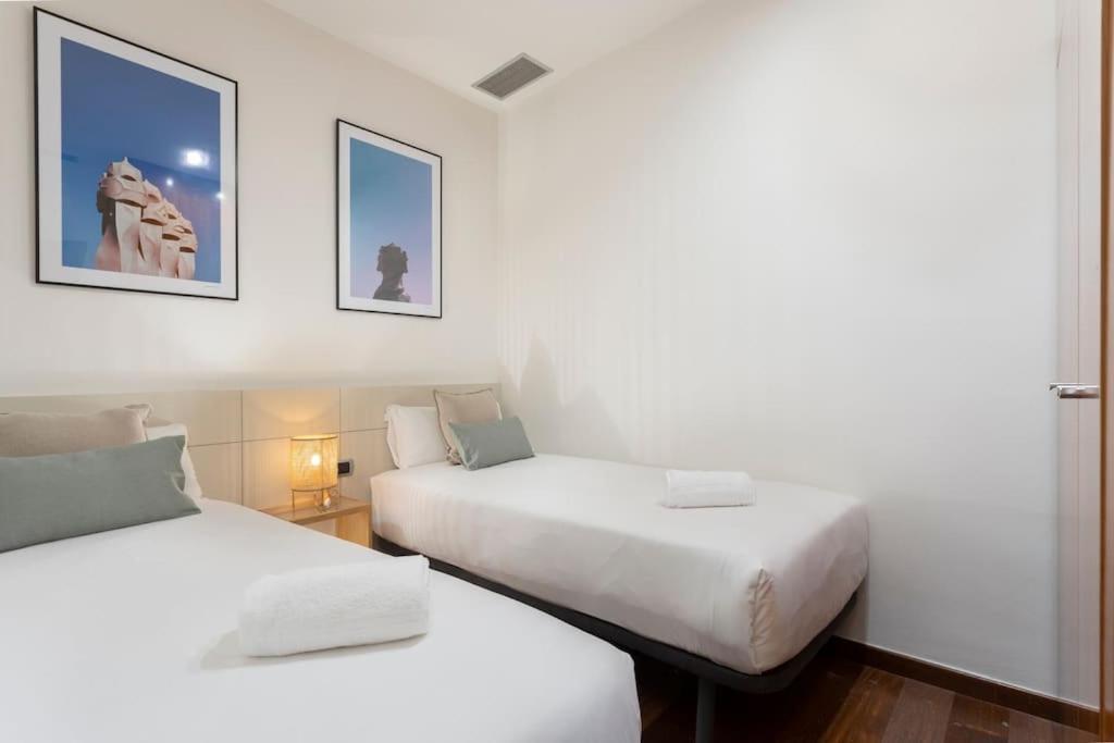 New Charming & Cozy Gem Central Location Barcelona