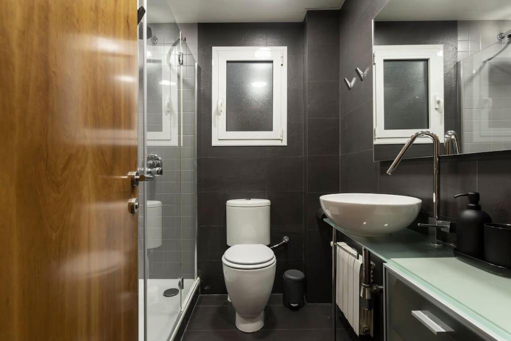 New Charming & Cozy Gem Central Location Apartment Barcelona